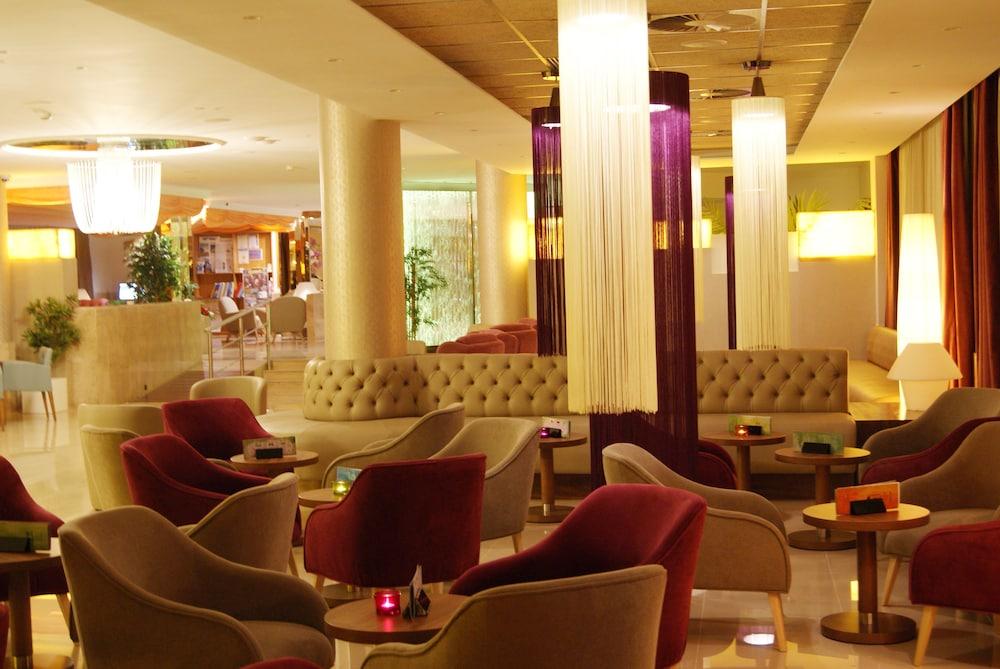 Hotel Beverly Park & 4*