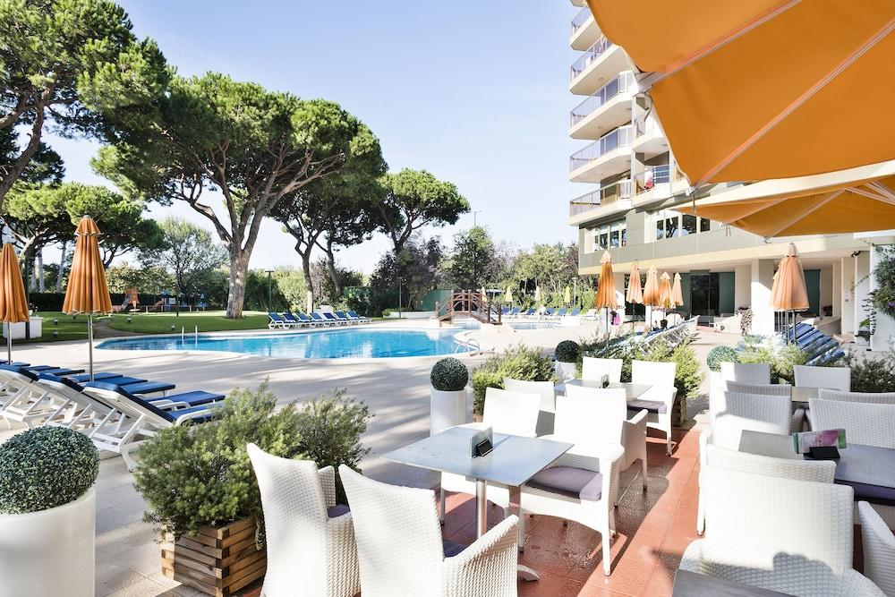 Beverly Park & Hotel 4*