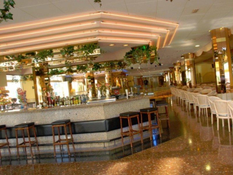Beverly Park & 4* Blanes